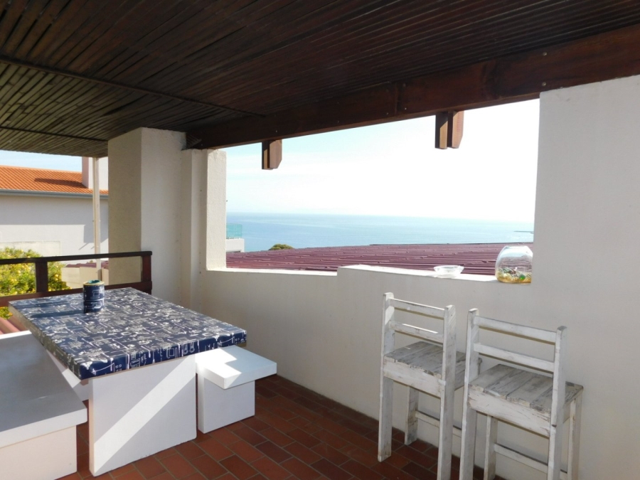 6 Bedroom Property for Sale in Mountainside Western Cape